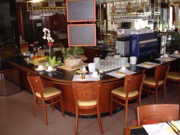 Hotel Corso Alsdorf Ngoại thất bức ảnh
